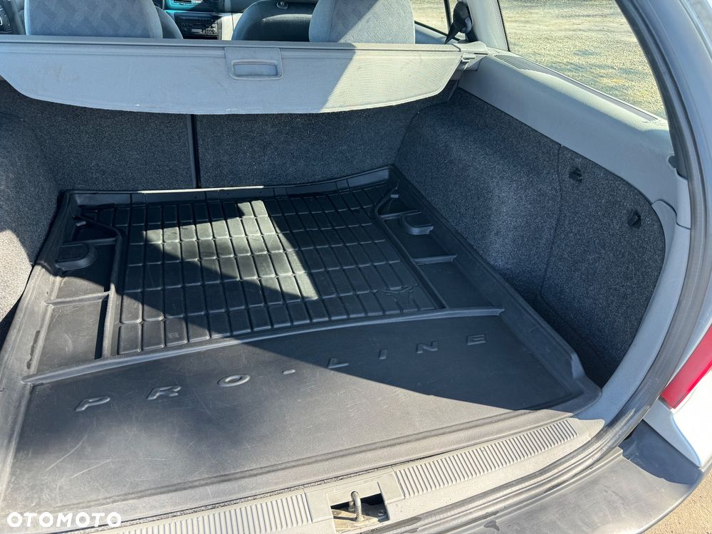 Skoda Octavia 1.8T Elegance - 11