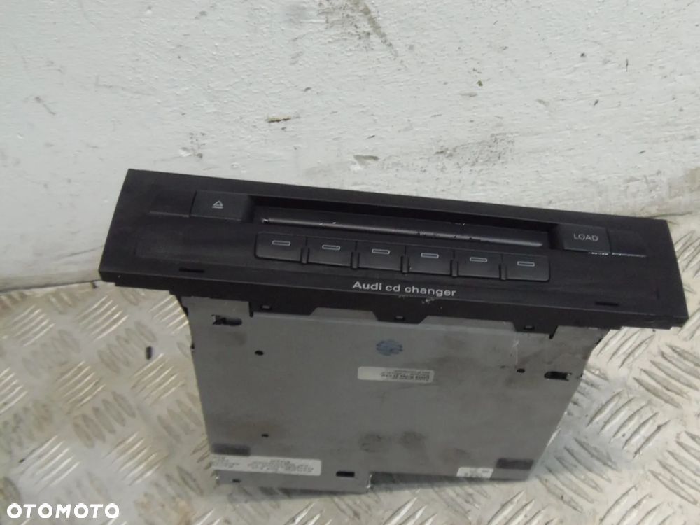 ZMIENIARKA CD 4L0035110 AUDI Q7 4L - 3