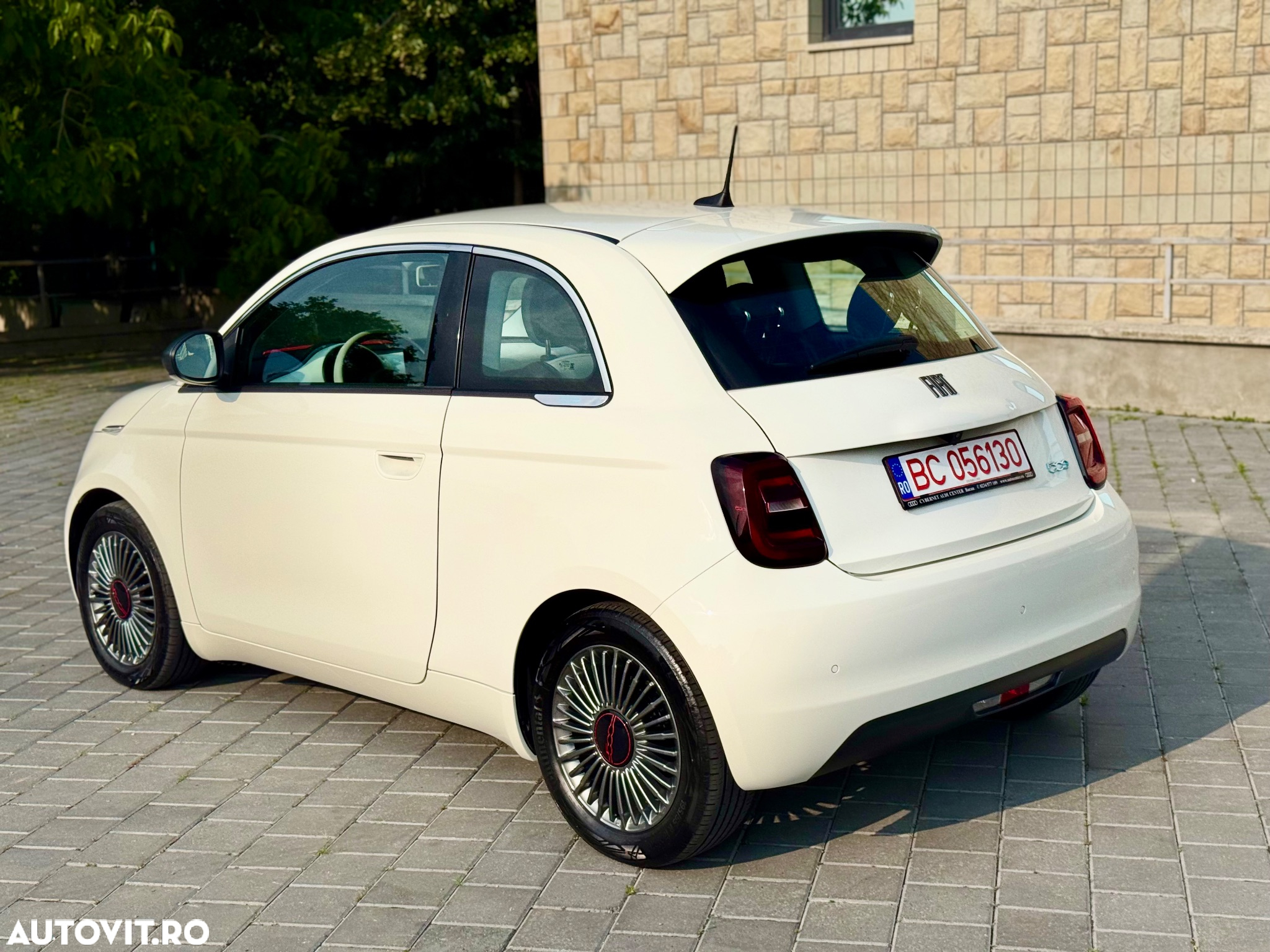 Fiat 500 500e by Bocelli - 31