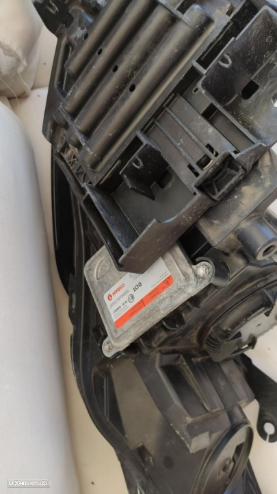 farol direito bi-xenon land rover Discovery completo - 9