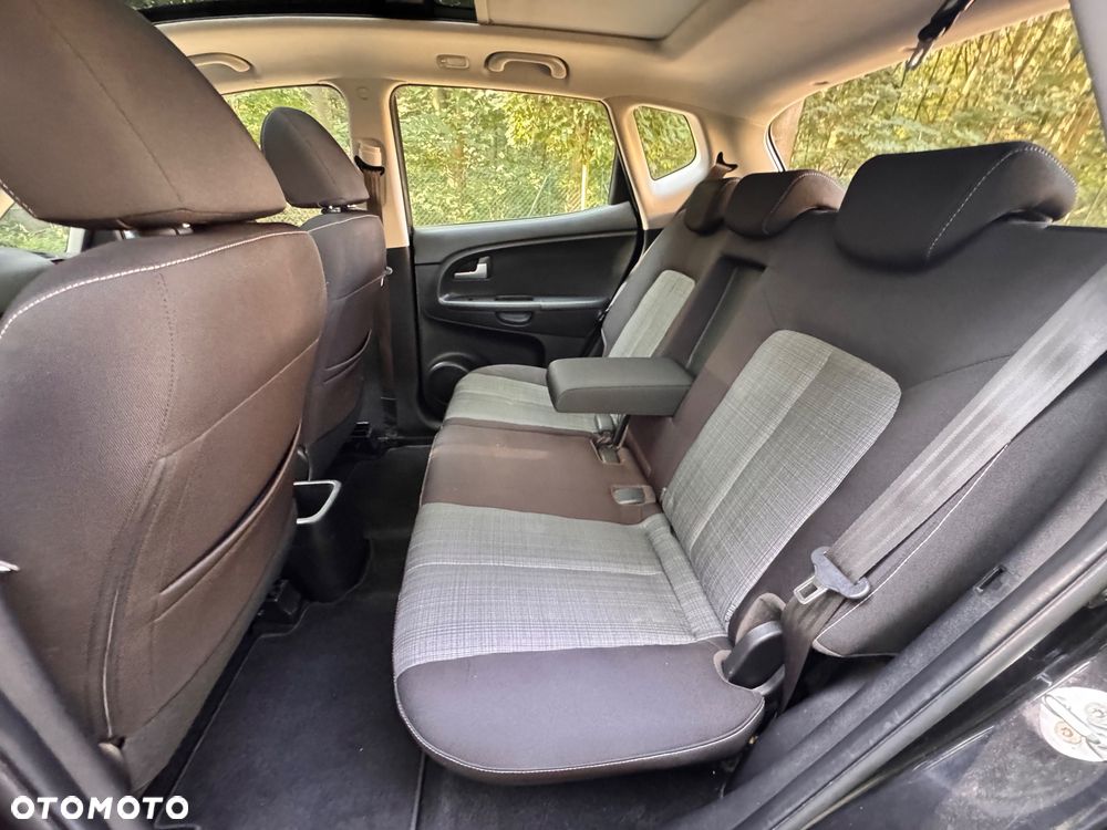 Kia Venga 1.4 S - 15
