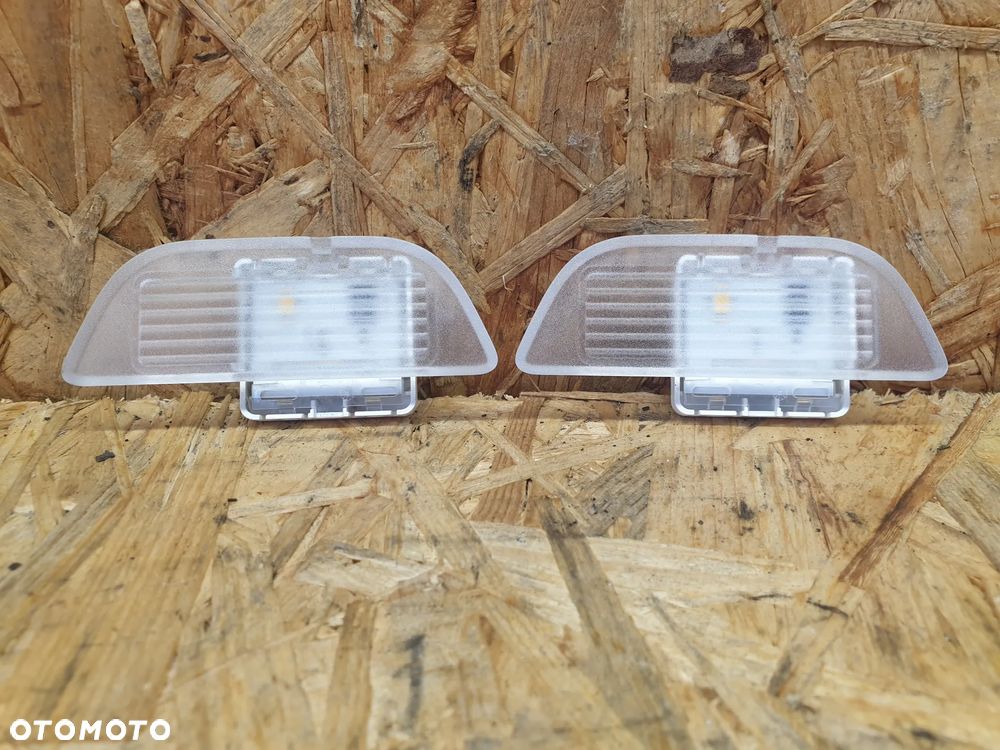 BMW F31 Touring Lampka LED Bagażnika 9219493 - 1