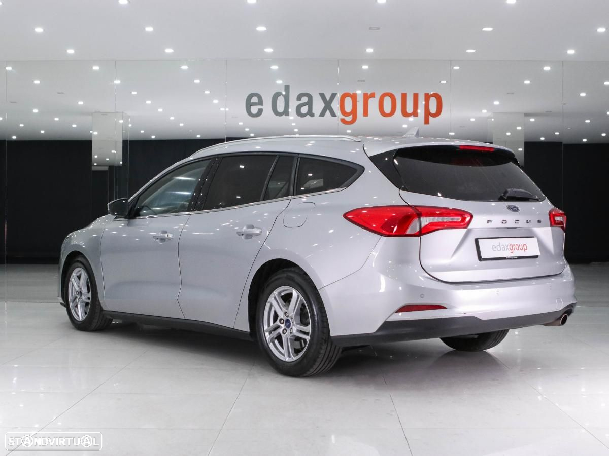 Ford Focus SW 1.5 TDCi EcoBlue Active - 4