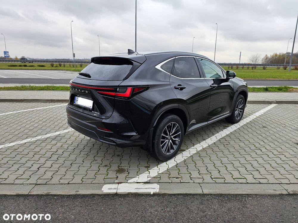 Lexus NX 350h Prestige AWD - 8