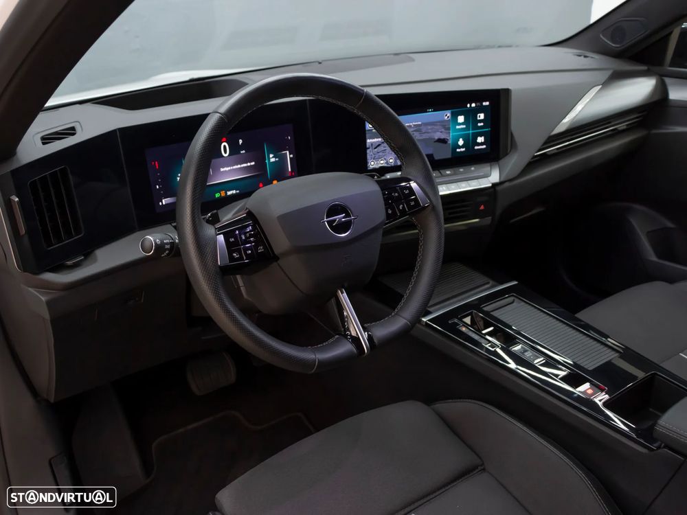 Opel Astra 1.2 T GS Aut. - 17