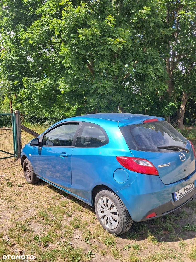 Mazda 2 - 4