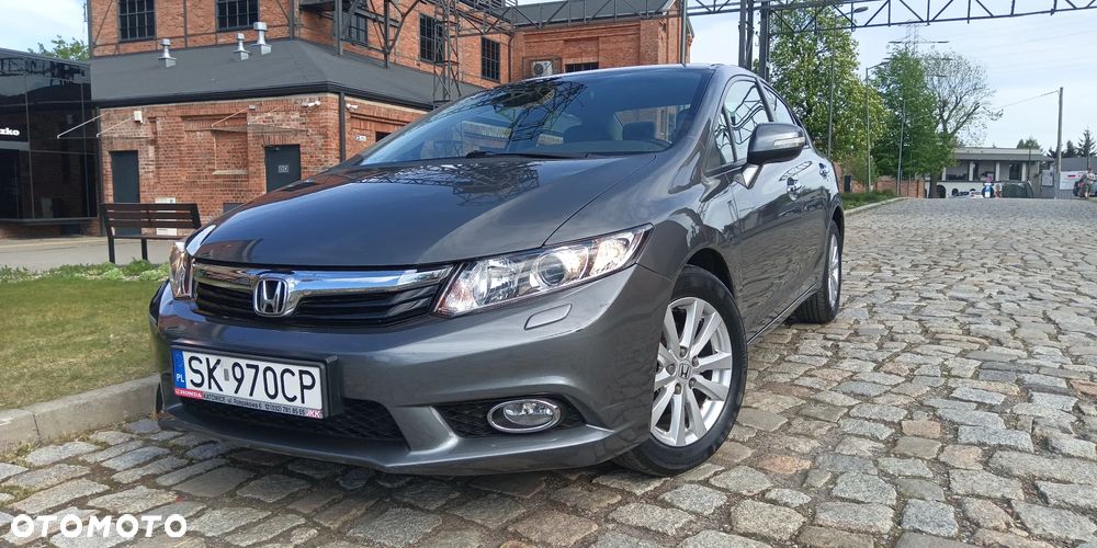 Honda Civic 1.8 Executive - 3
