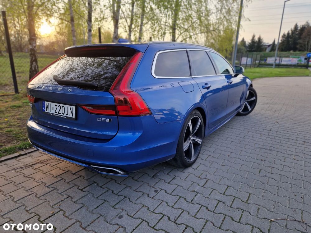 Volvo V90 D5 AWD R-Design - 3