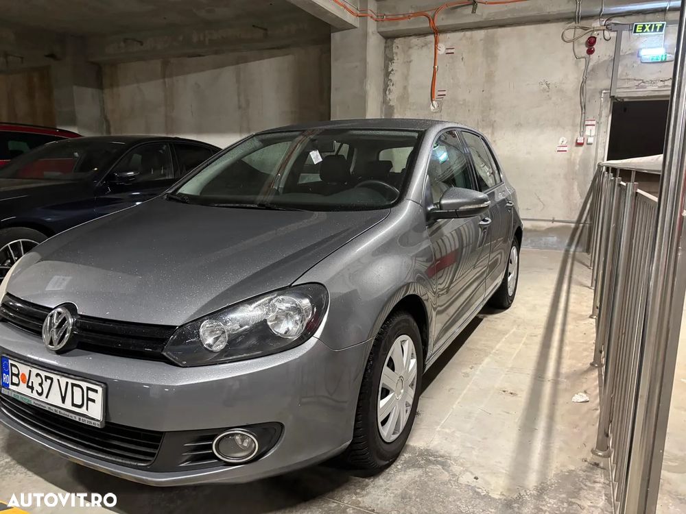 Volkswagen Golf 1.6 TDI DPF Comfortline - 1