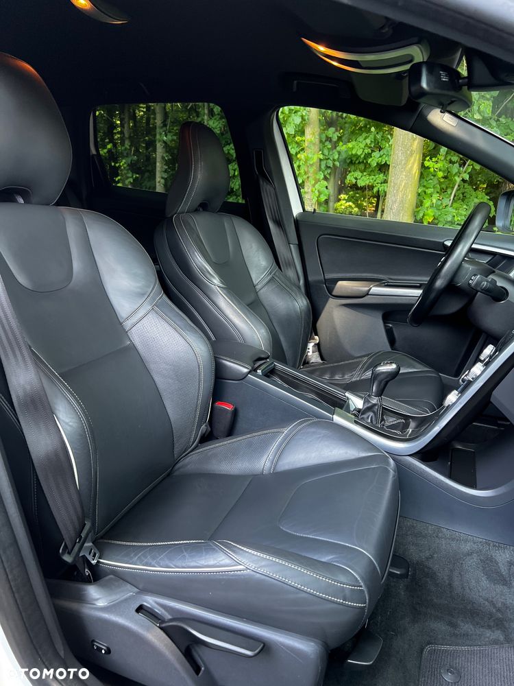 Volvo XC 60 D4 Drive-E R-Design Momentum - 7