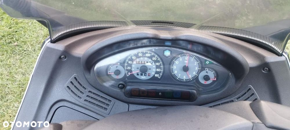 Piaggio X8 - 5