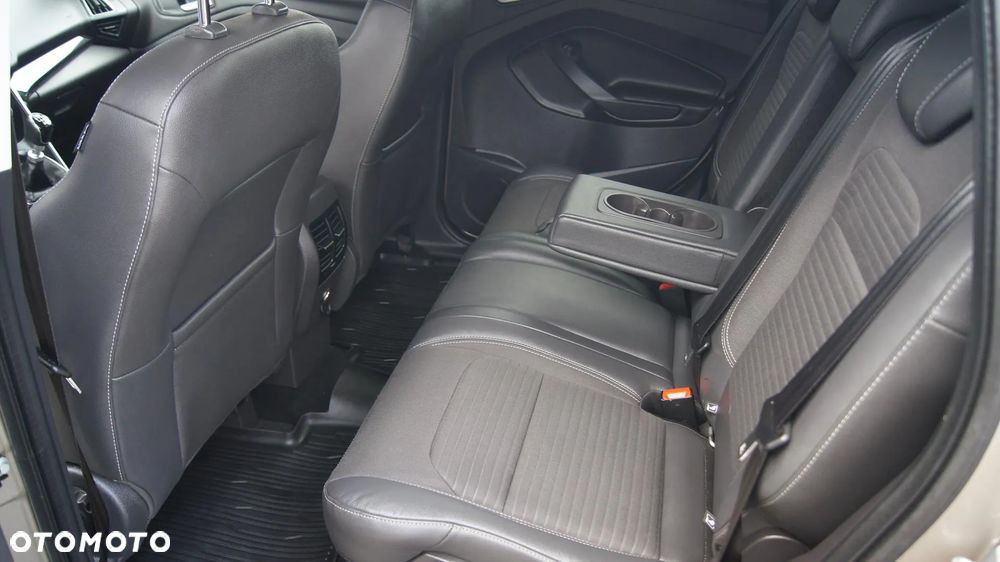 Ford Kuga 1.5 EcoBoost FWD Titanium ASS - 12