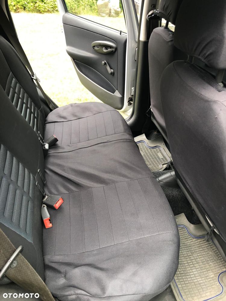 Fiat Punto 1.2 8V - 6