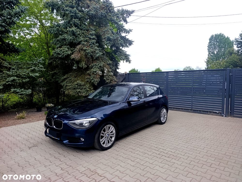 BMW Seria 1 118d Sport Line - 4