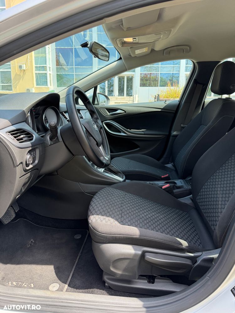 Opel Astra 1.6 CDTI ECOTEC Enjoy Aut. - 11
