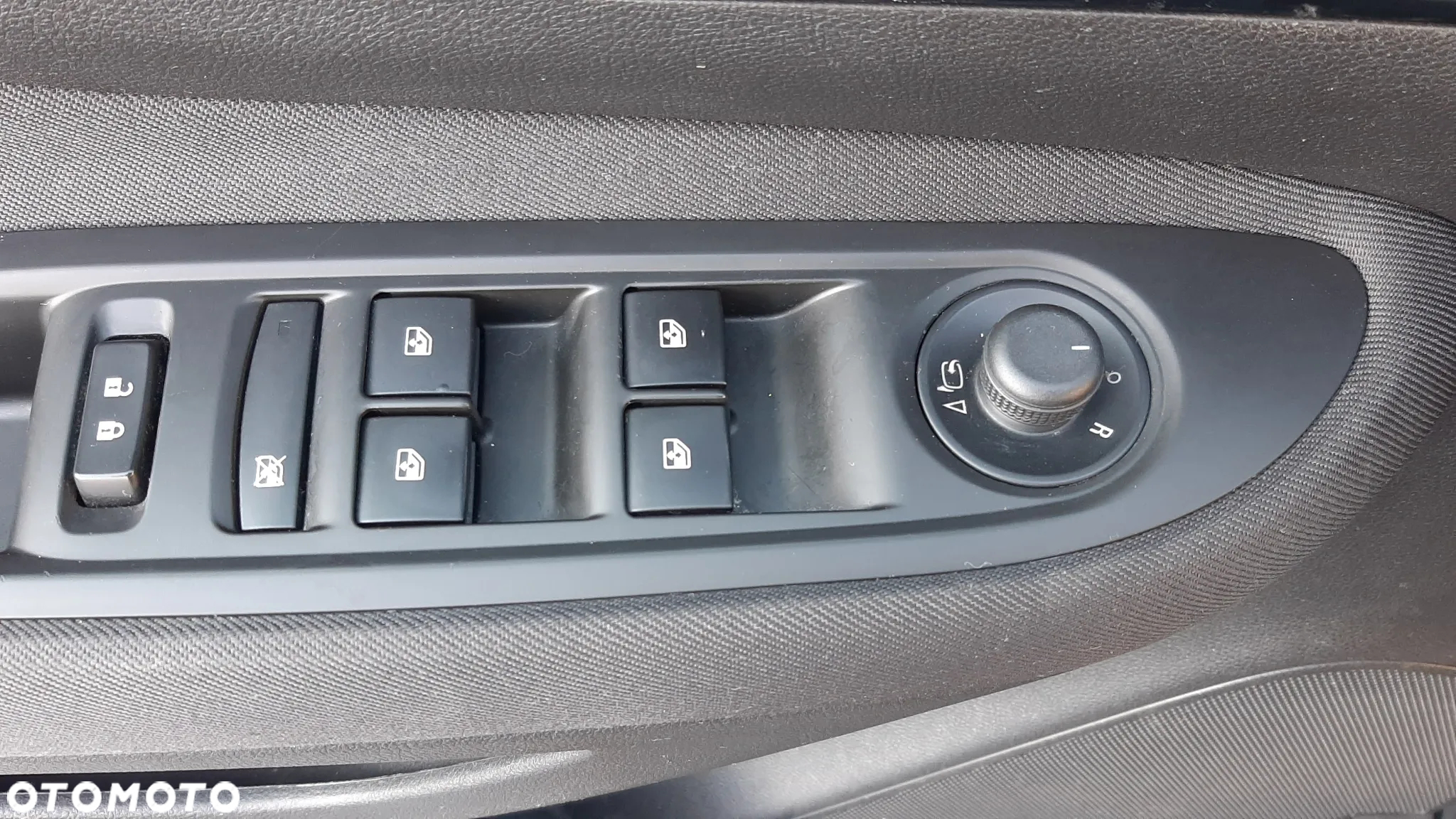 Opel Mokka X 1.4 T Enjoy S&S - 8