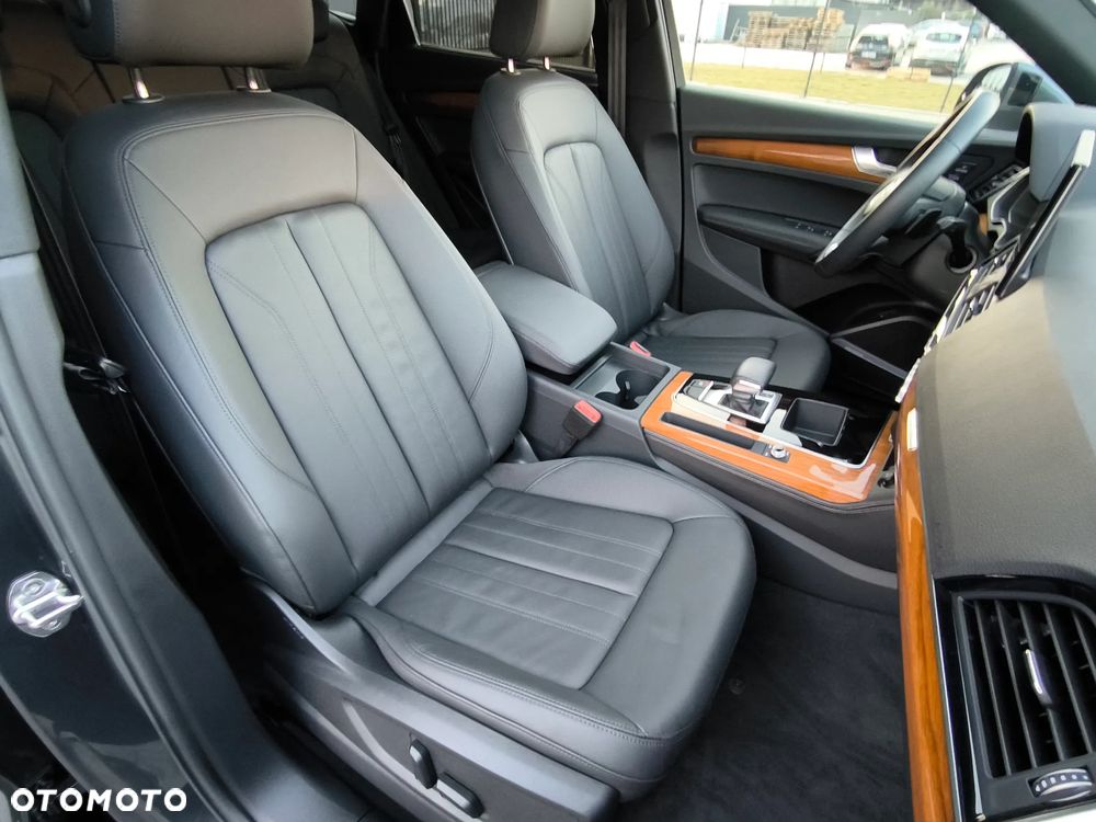 Audi Q5 45 TFSI quattro S tronic S line - 28