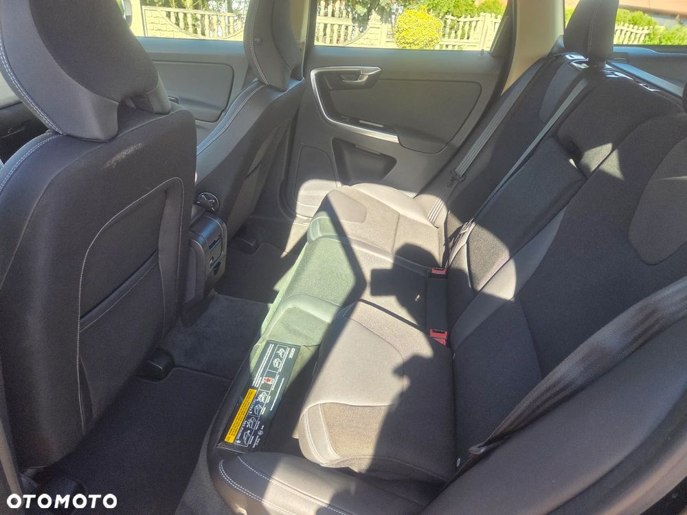 Volvo XC 60 D3 Summum - 17