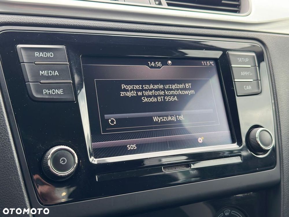 Skoda RAPID 1.0 TSI Ambition - 17