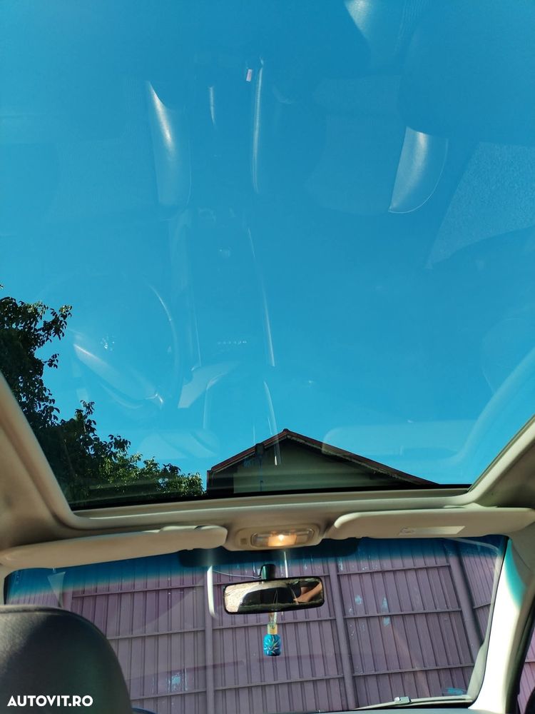 Peugeot 207 90 HDi FAP (Blue Lion) Sport - 9