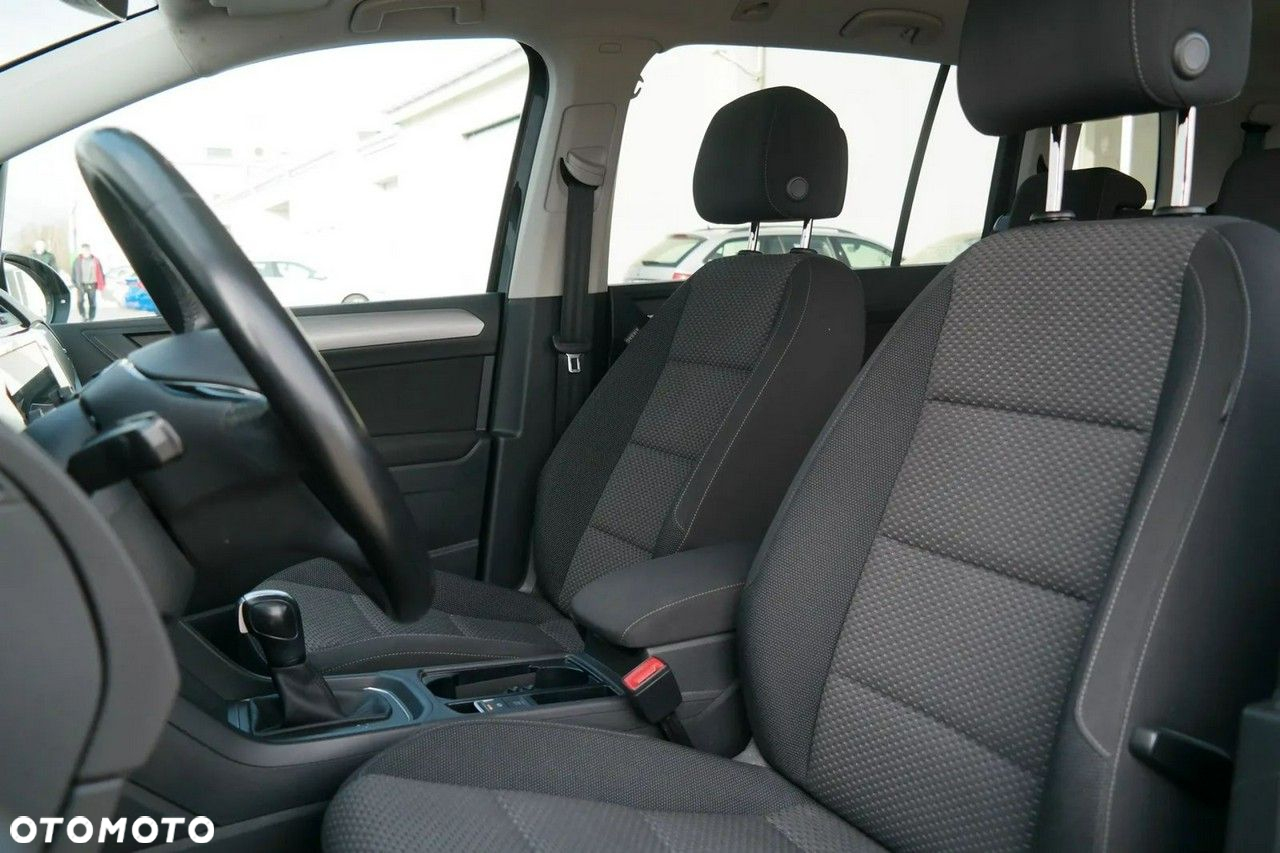 Volkswagen Touran 1.5 TSI EVO Comfortline DSG - 10
