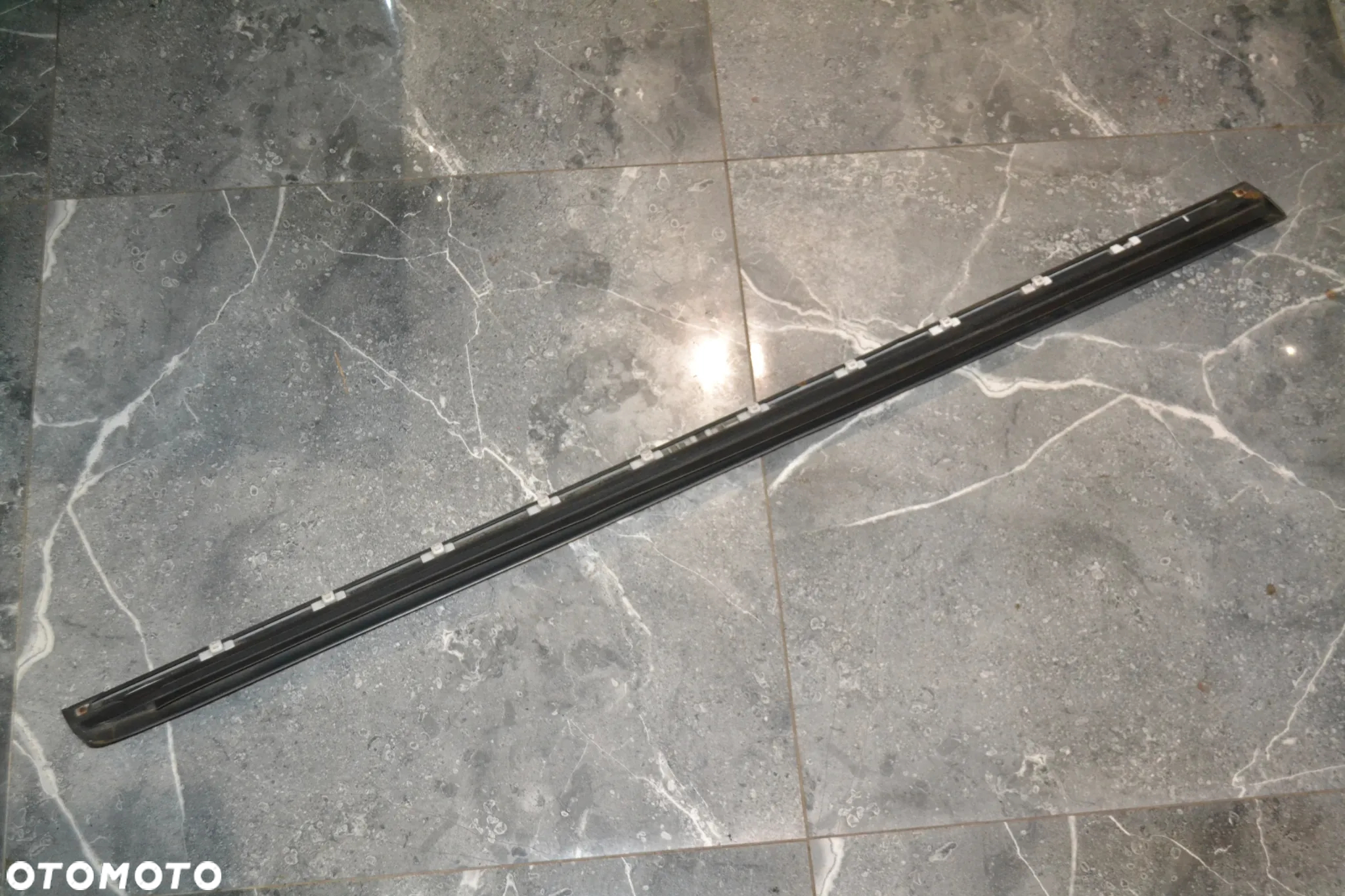 AUDI A6 C5 LISTWA OZDOBNA DRZWI DOLNA PRZÓD PRZEDNIA PRAWA 4B0853960 ORYGINAŁ - 4