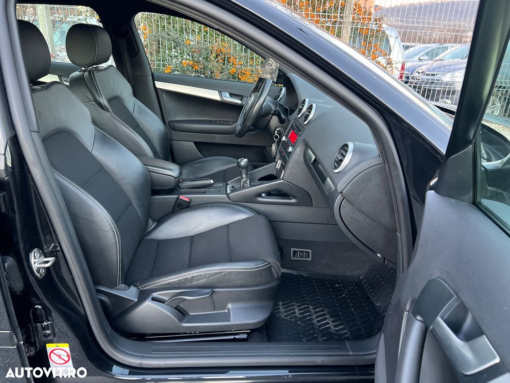 Audi A3 2.0 TDI Sportback DPF S line Sportpaket - 10