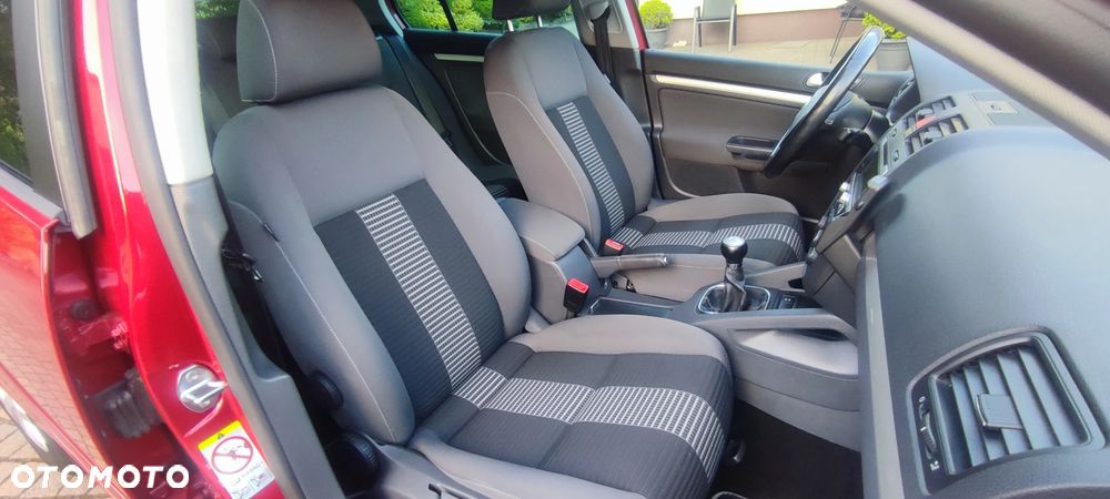 Volkswagen Golf 1.6 United - 23