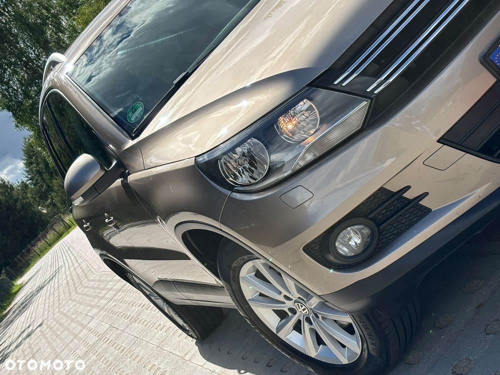 Volkswagen Tiguan - 13