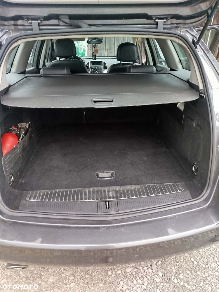 Opel Astra 1.4 T Sport - 25