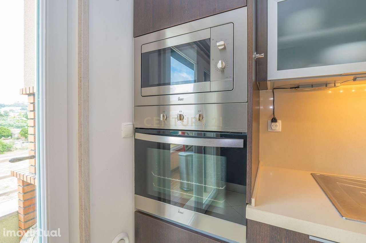 Apartamento T2 + 2 com vista para o Castelo de Palmela, Palmela - Grande imagem: 5/52