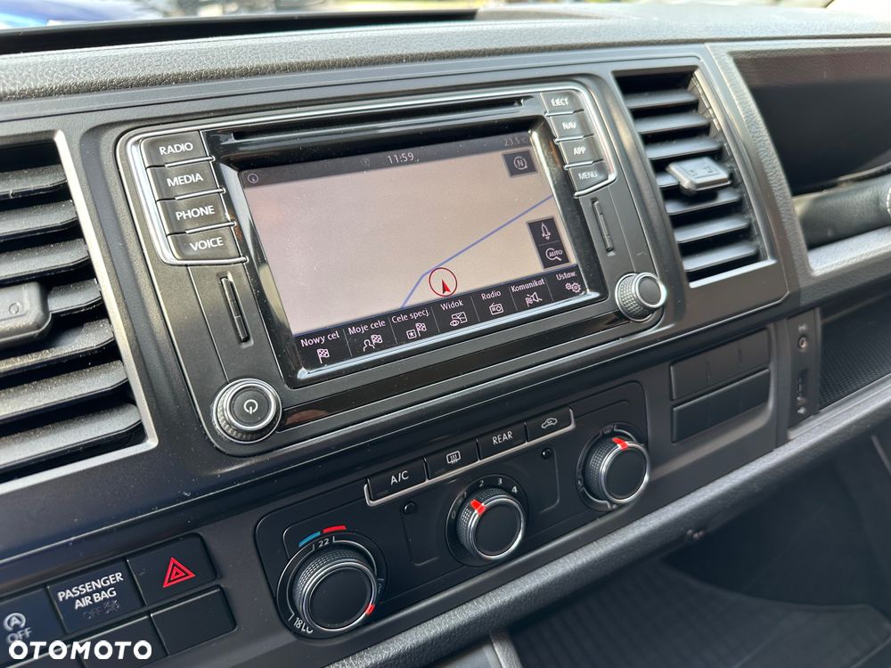 Volkswagen Caravelle 2.0 TDI L1 Comfortline - 24