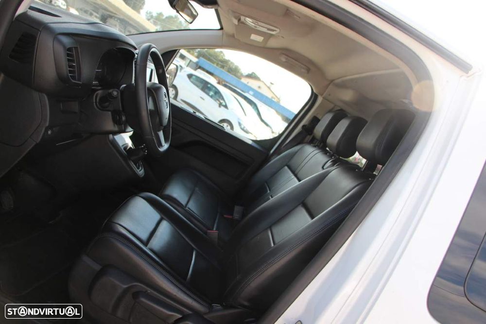 Opel Vivaro 1.5 CDTi L2H1 Essentia - 23