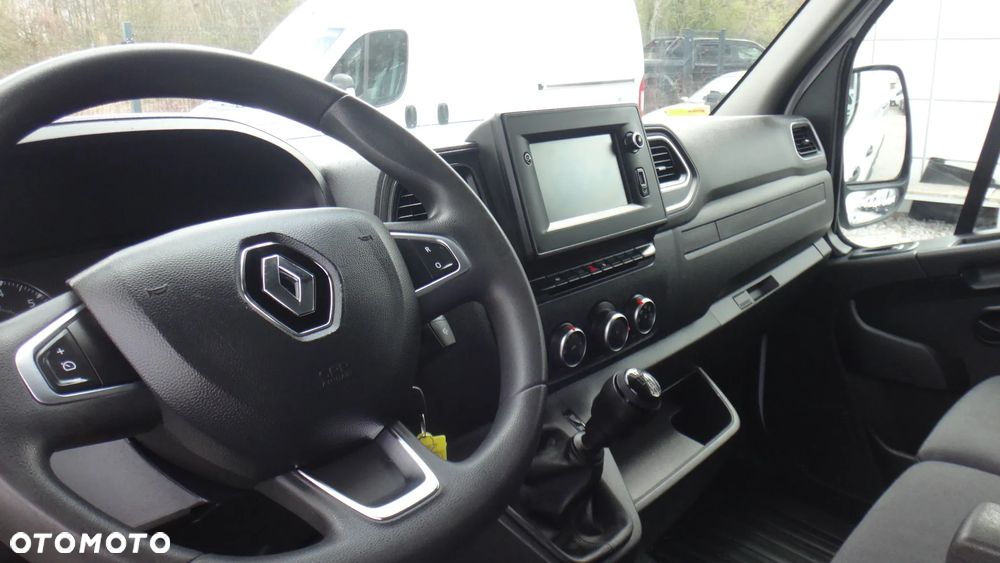 Renault Master - 13