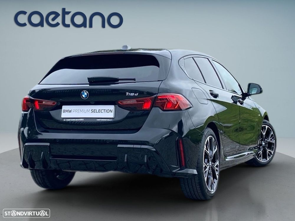 BMW 118 d Pack Desportivo M - 2