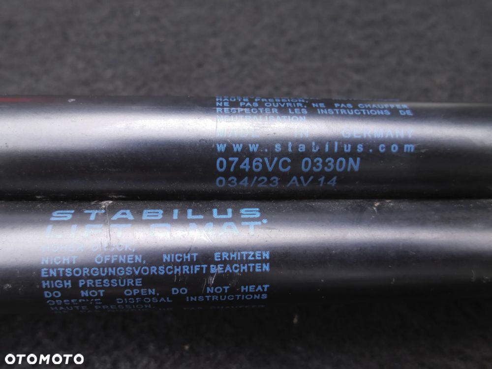 Siłowniki Klapy Tył Tylnej Bagażnika Mini (R50, R53) Cooper One - 2