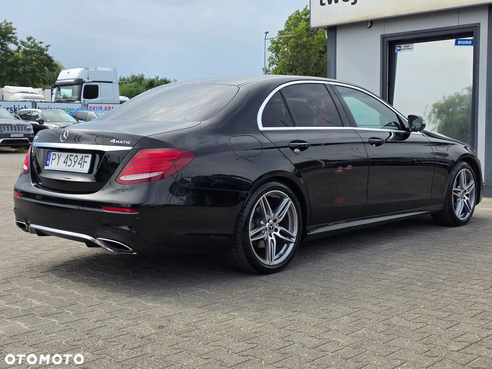 Mercedes-Benz Klasa E 200 4Matic 9G-TRONIC AMG Line - 8