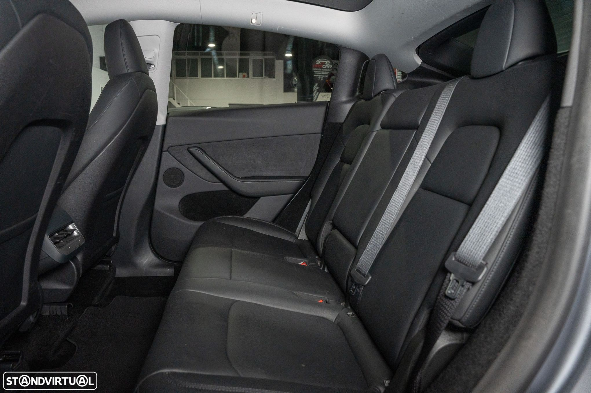 Tesla Model Y Performance Tração Integral - 25