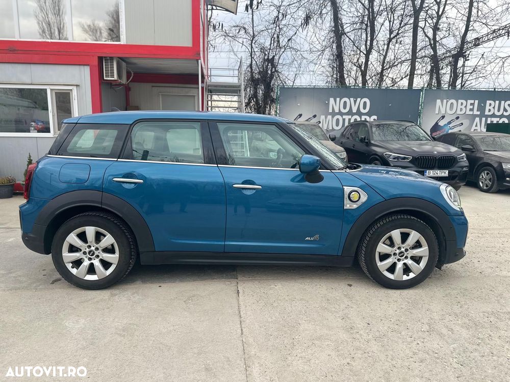Mini Countryman Cooper S E ALL4 AT - 4