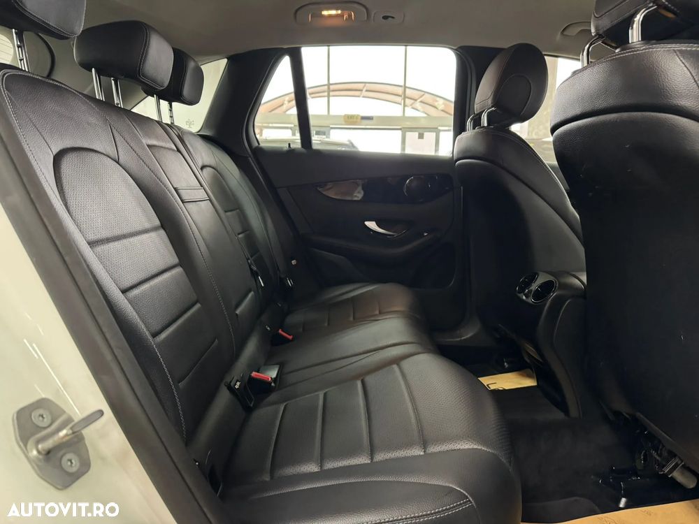 Mercedes-Benz GLC 220 d 4Matic 9G-TRONIC - 17
