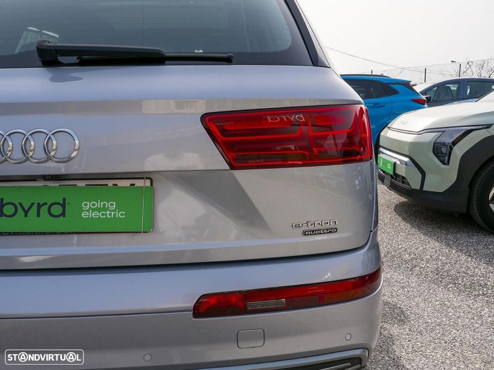 Audi Q7 3.0 TDI e-tron quattro tiptronic — fotografia 15