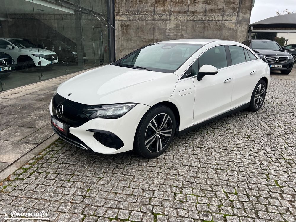 Mercedes-Benz EQE 300 Electric Art - 4