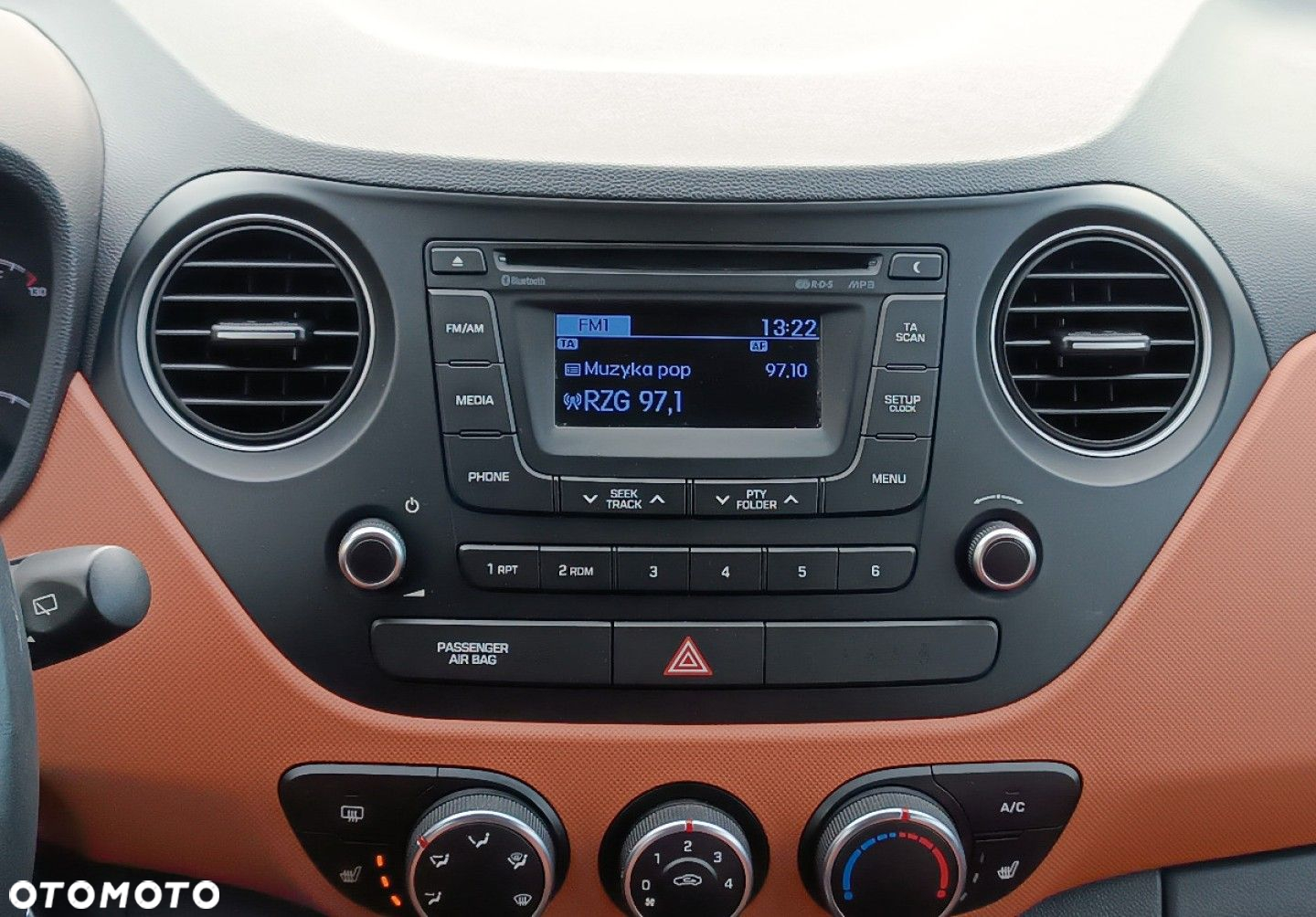 Hyundai i10 - 23