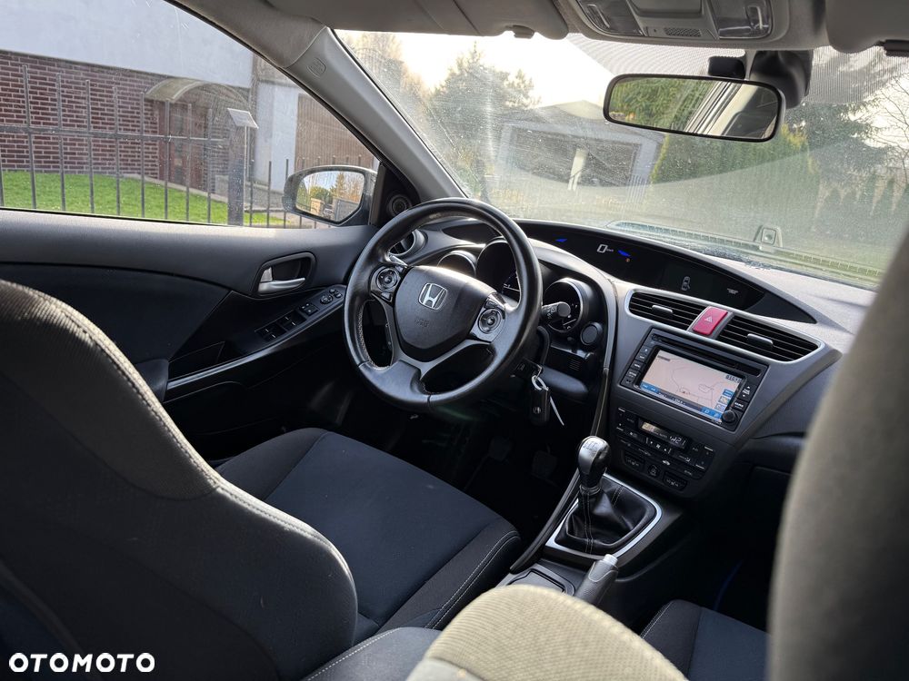 Honda Civic 1.6 i-DTEC Executive Navi - 13