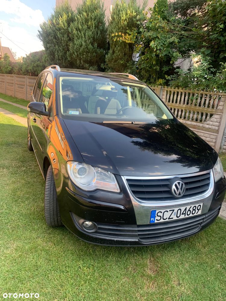 Volkswagen Touran 2.0 TDI Highline - 5