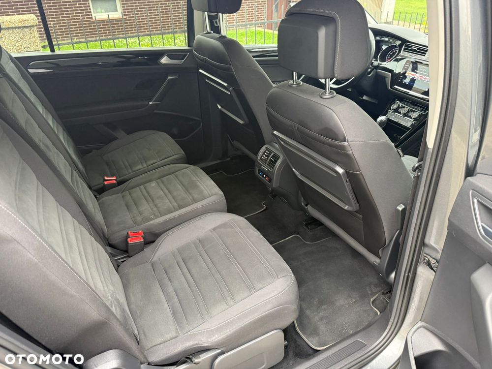 Volkswagen Touran 2.0 TDI SCR (BlueMotion Technology) DSG Highline - 19