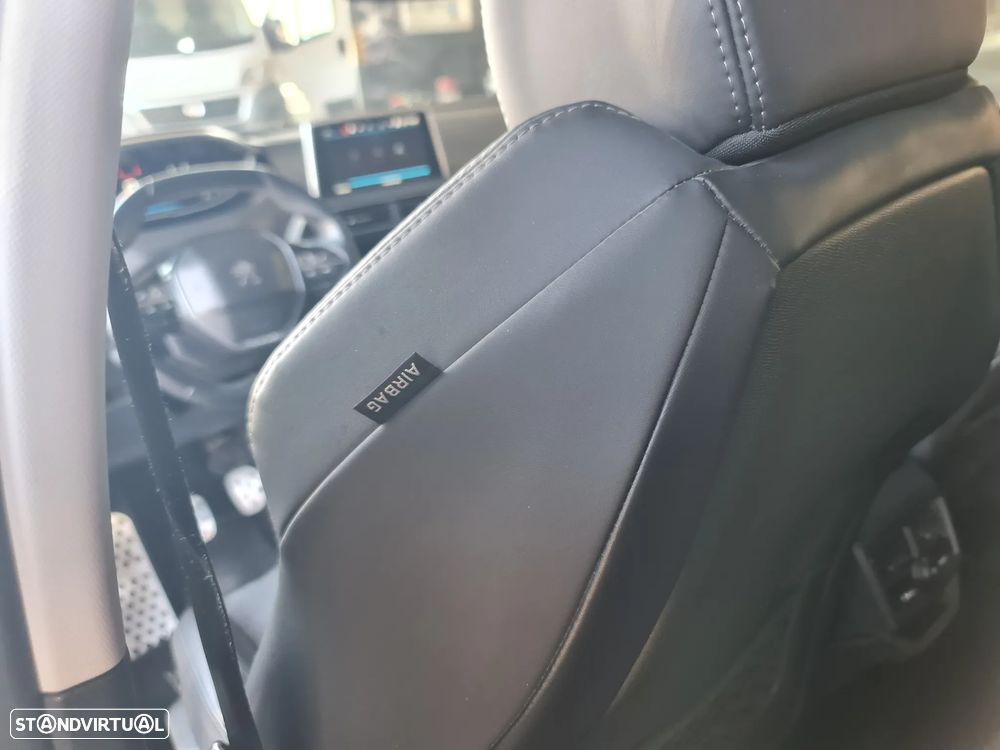 Peugeot 3008 1.6 BlueHDi GT Line Grip Control - 25
