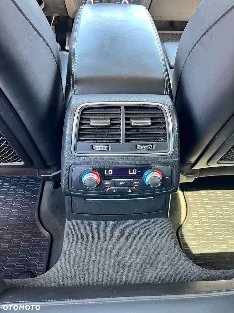 Audi A6 2.0 TDI ultra S tronic - 17