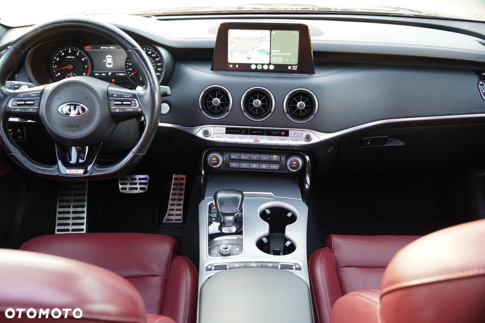 Kia Stinger - 20