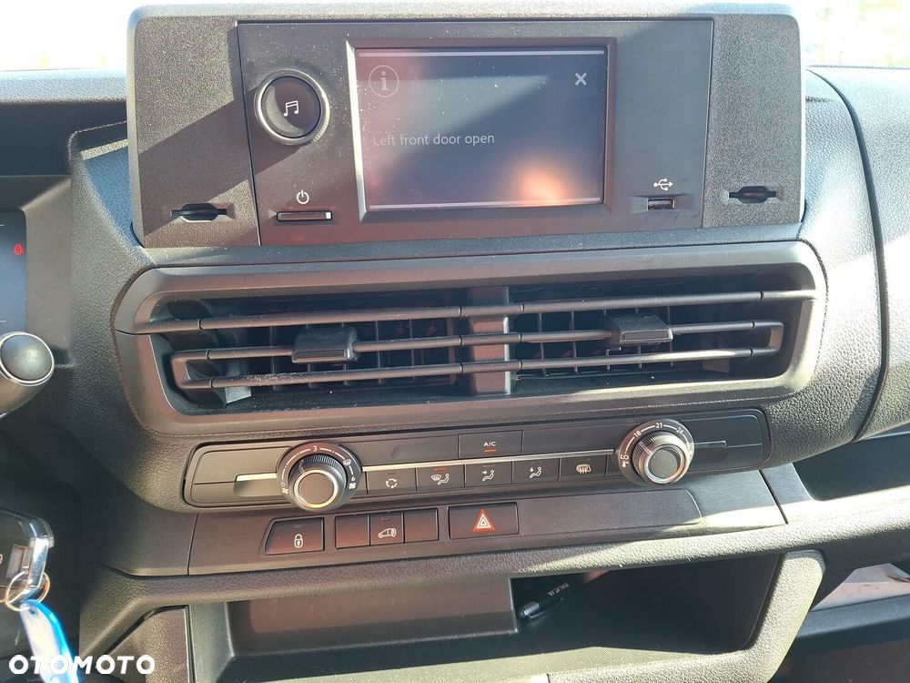 Toyota PROACE - 16